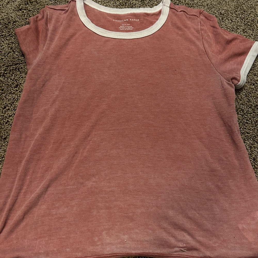 American Eagle cropped tee